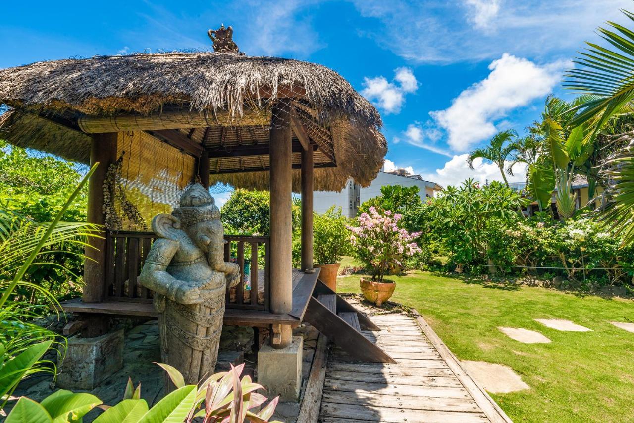 Apartamento Complejo jardín rojo Cape Eluanbi Exterior foto