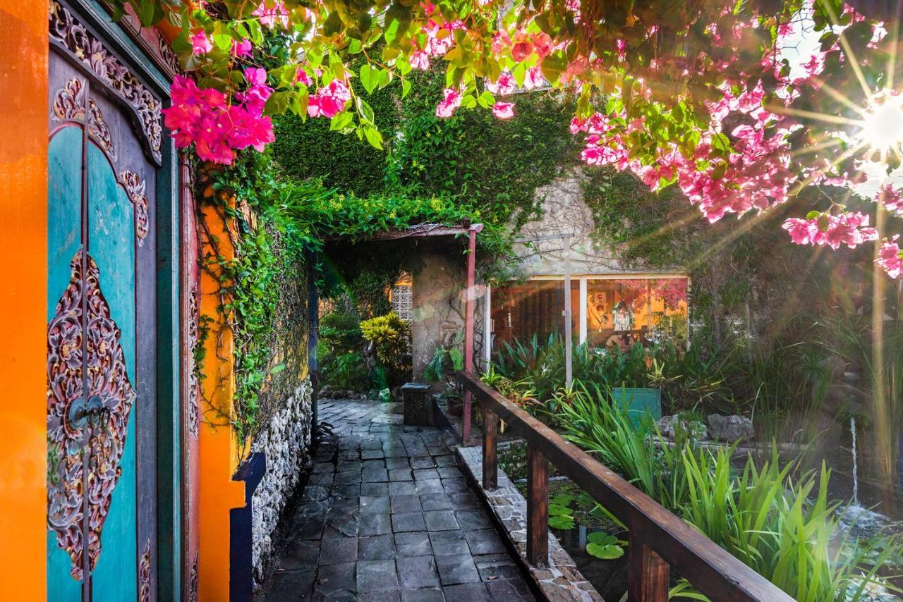 Apartamento Complejo jardín rojo Cape Eluanbi Exterior foto